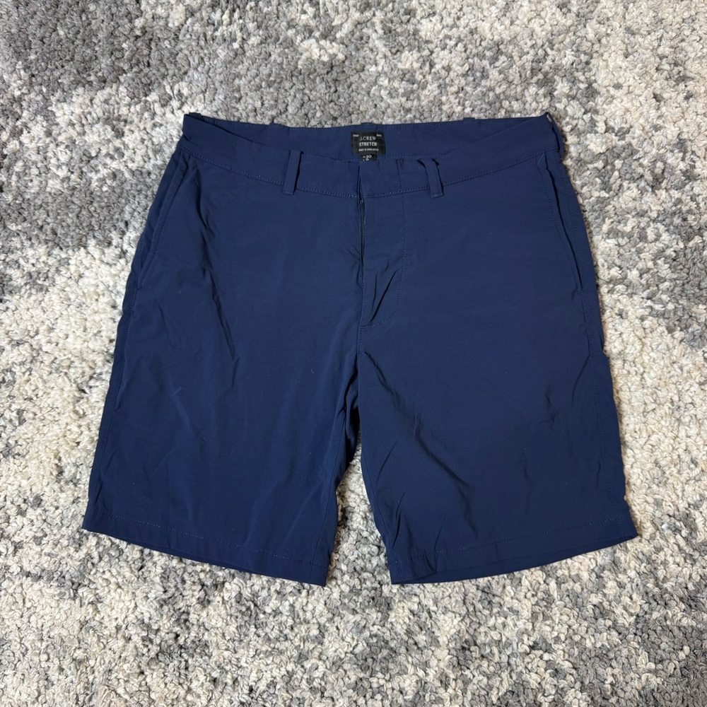 J Crew, Men’s Navy Blue Stretch Comfortable Flat Front Hybrid Golf Shorts, W30